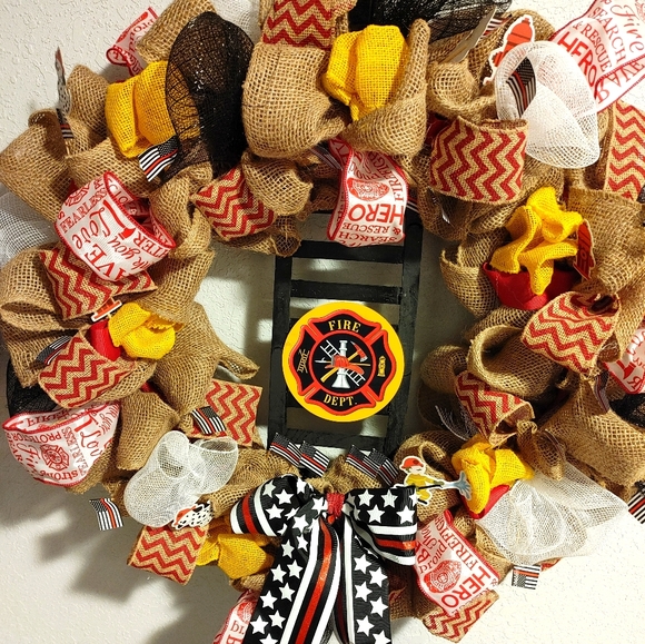 Wreath - Picture 1 of 1